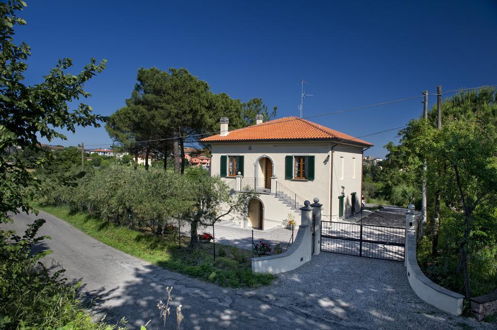 Villa Tancredi Foiano Della Chiana Eksteriør billede